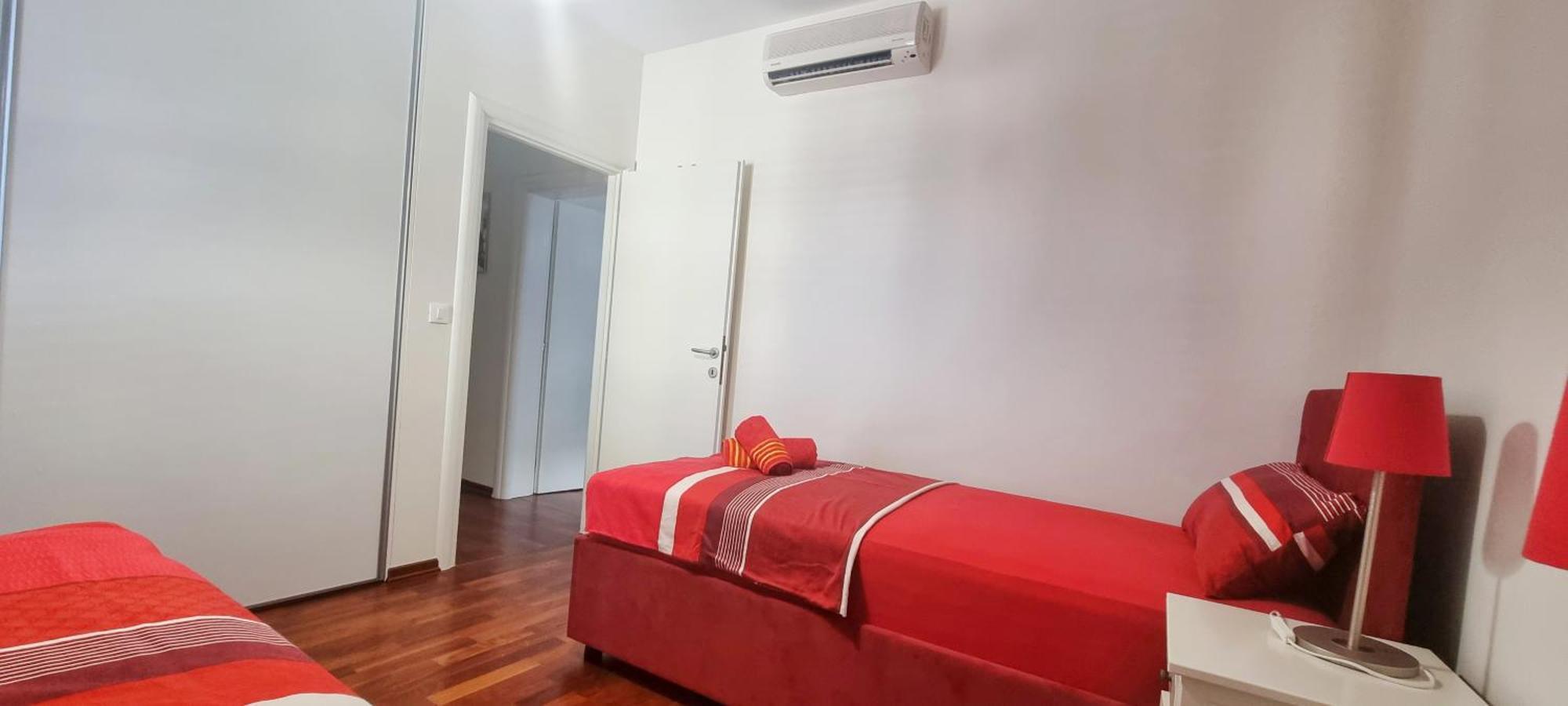 Apartment Zana โนวาลยา ภายนอก รูปภาพ